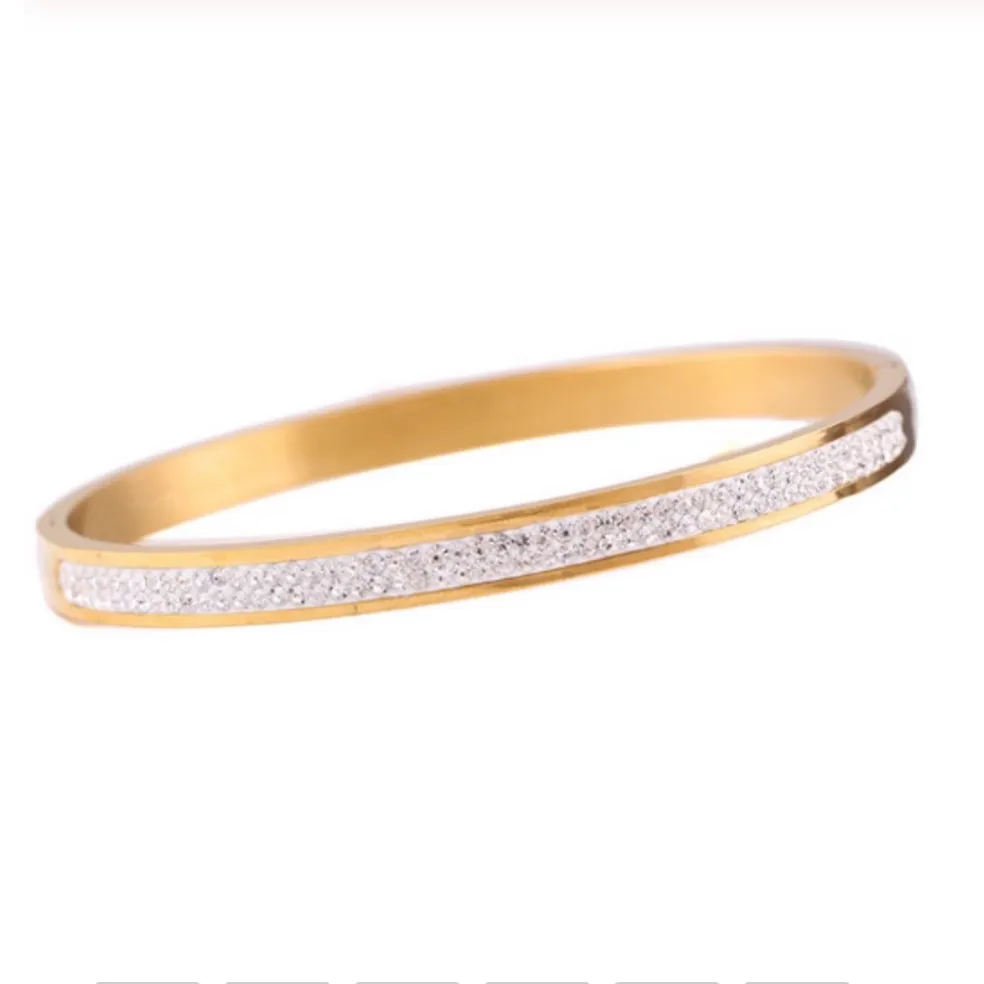 Dharma Diamond Bangle