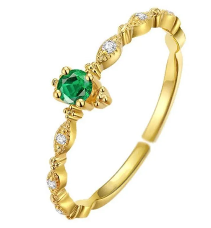 Emerald Green Ring, S925 Silver   Dainty Pendant | Vintage Inspired