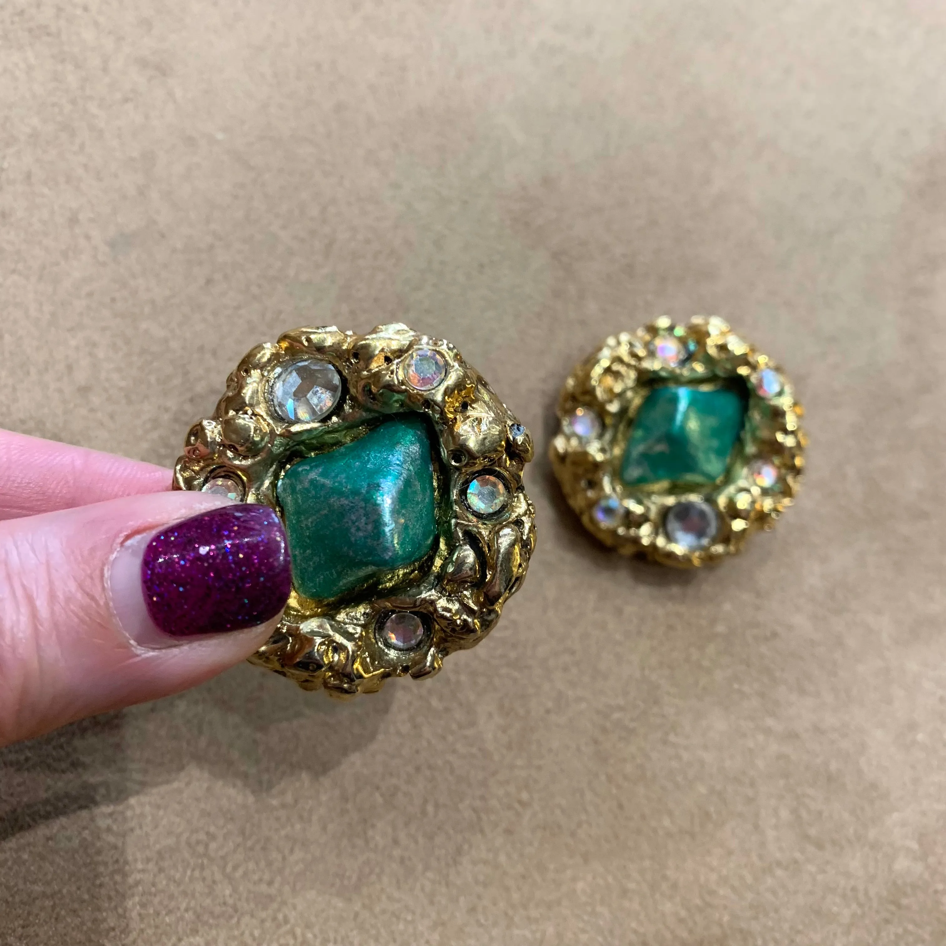 Jacky De G Chunky Vintage Gold Green Round Earrings