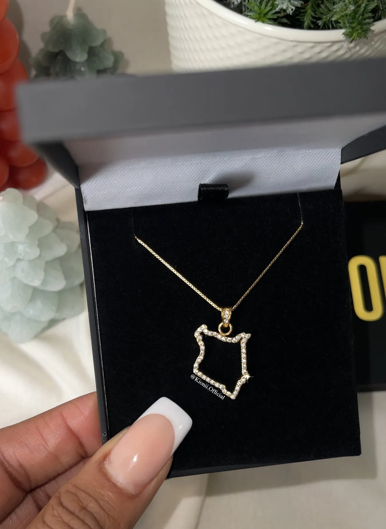 Kenya Crystal Necklace