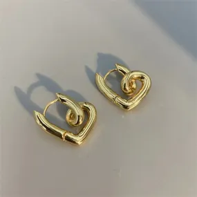 Minimalist Twisted Heart Geometric Earrings