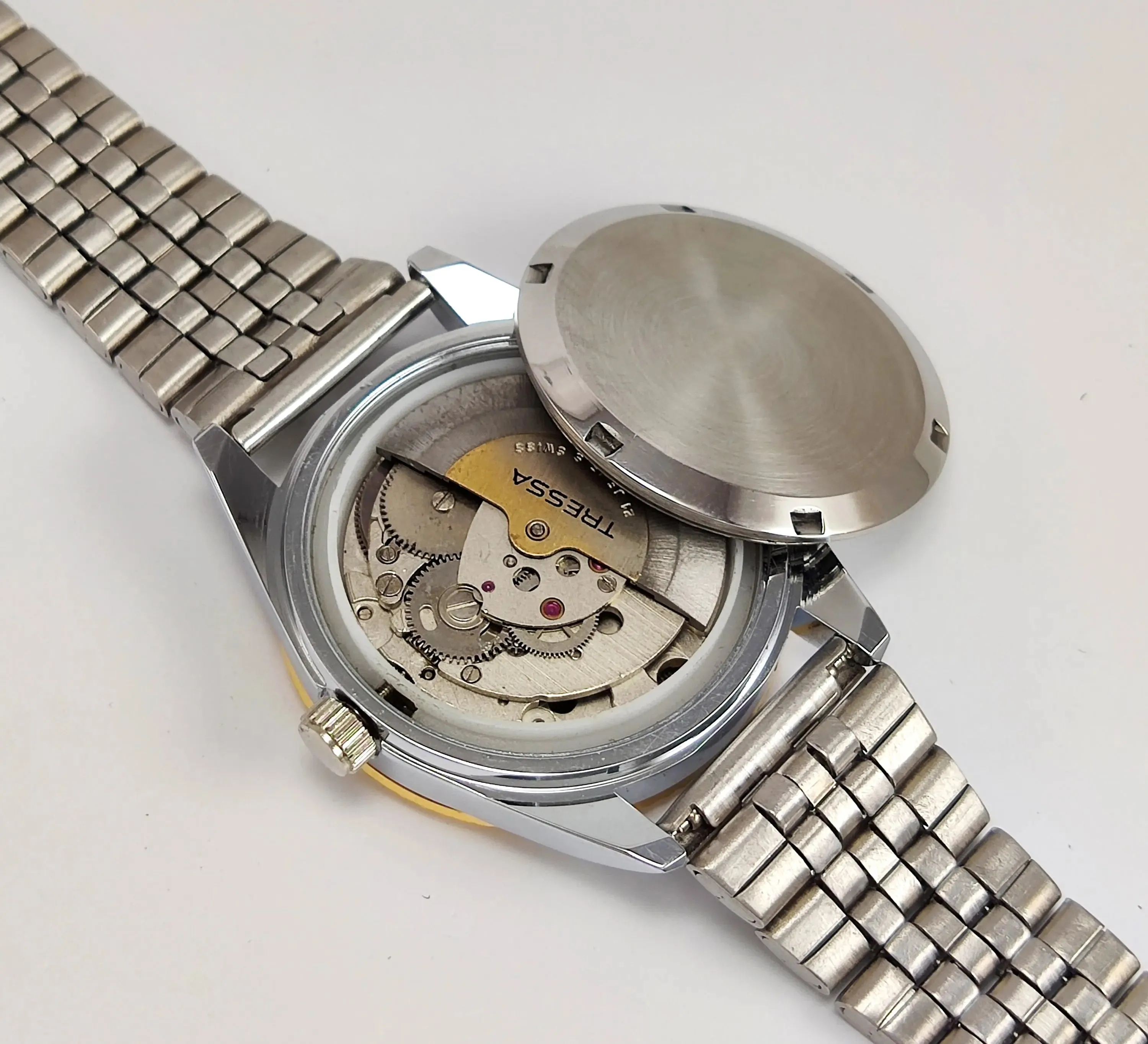 Tressa Automatic 2066 Green Dial Day Date Men's Watch
