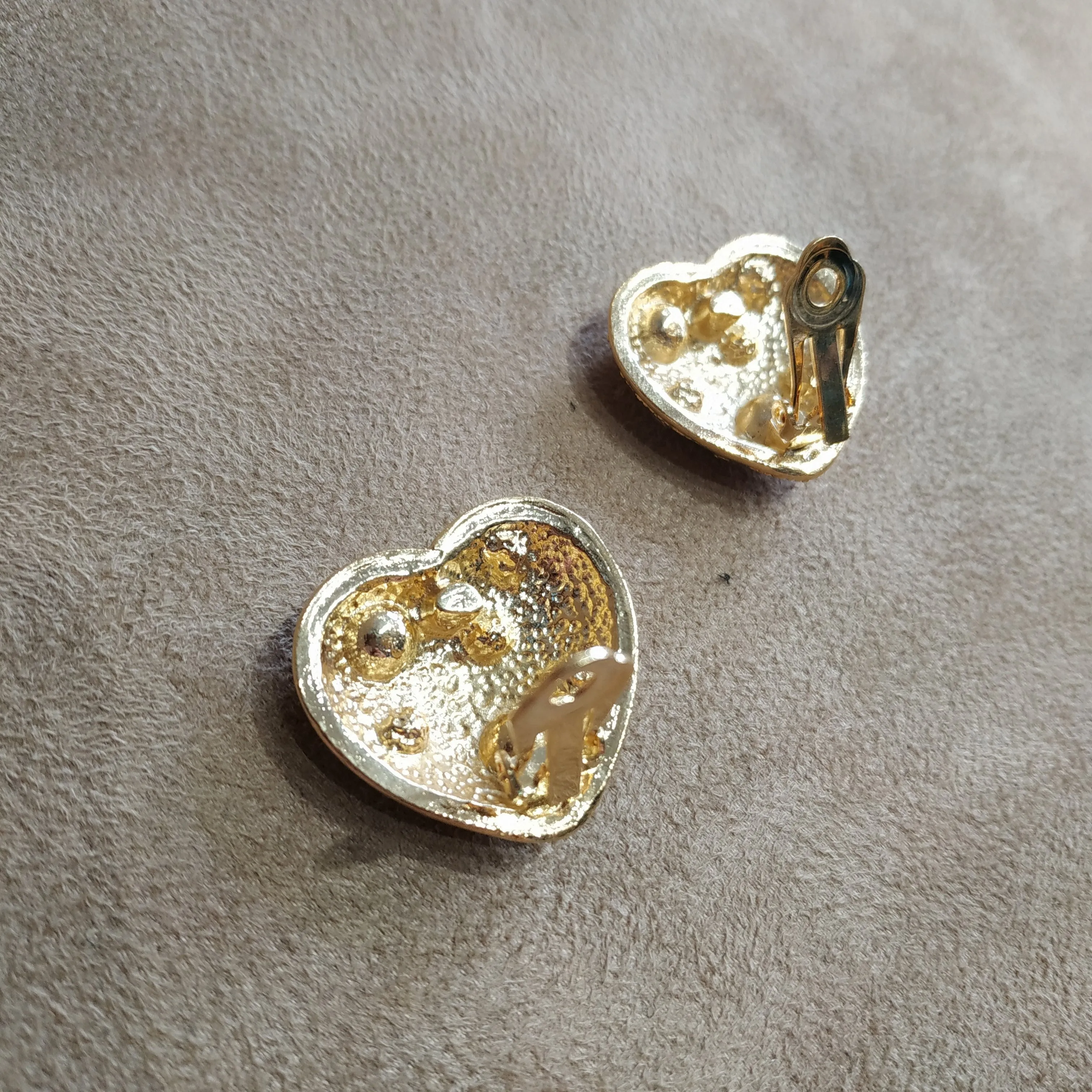 Vintage Gold Heart Crystal Clip on Earrings