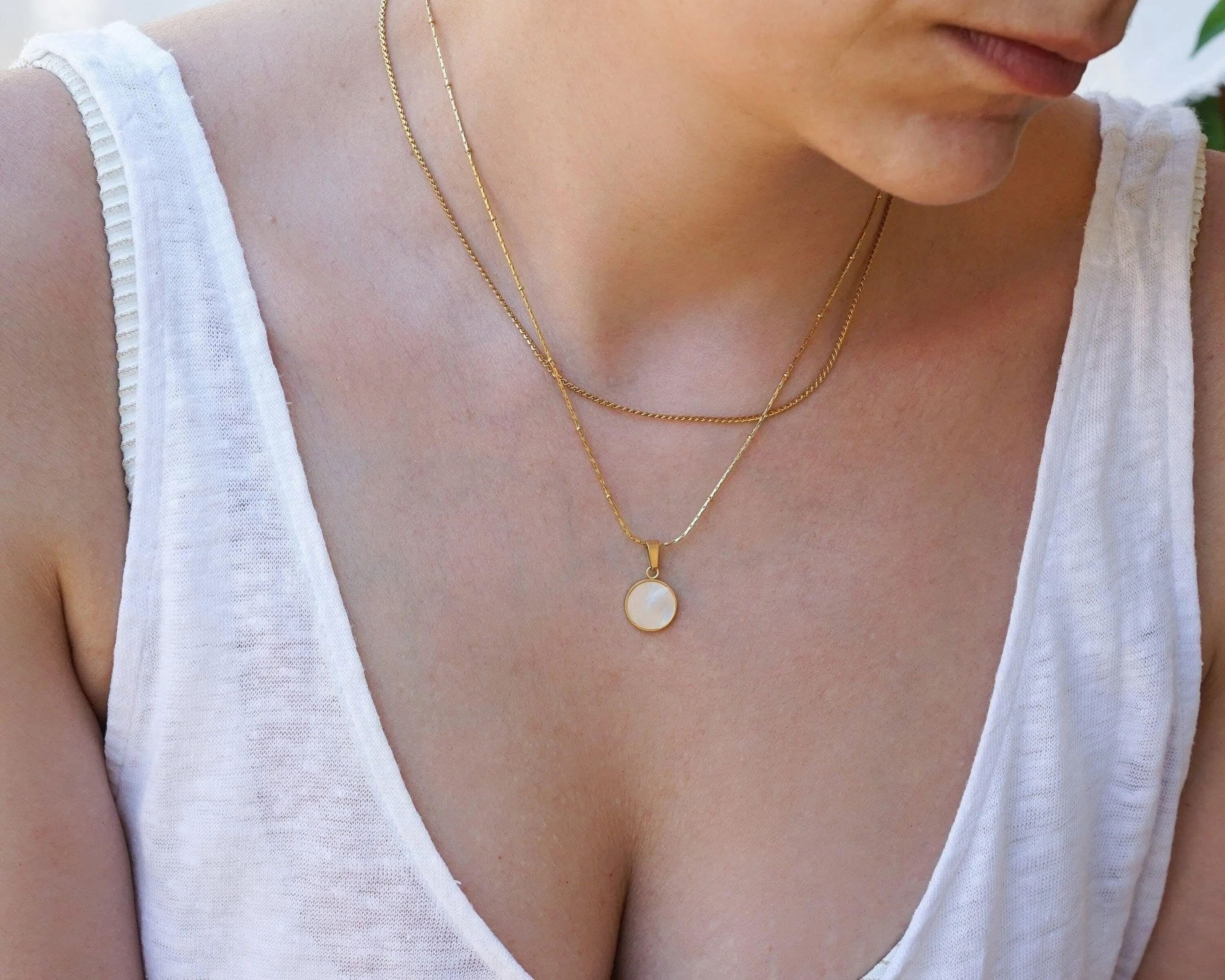 White Shell Geometric Necklace